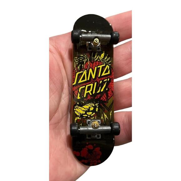 Tech Deck RARE Santa Cruz Finger Skateboard 1990s Black Yellow Red VGC - Picture 2 of 8